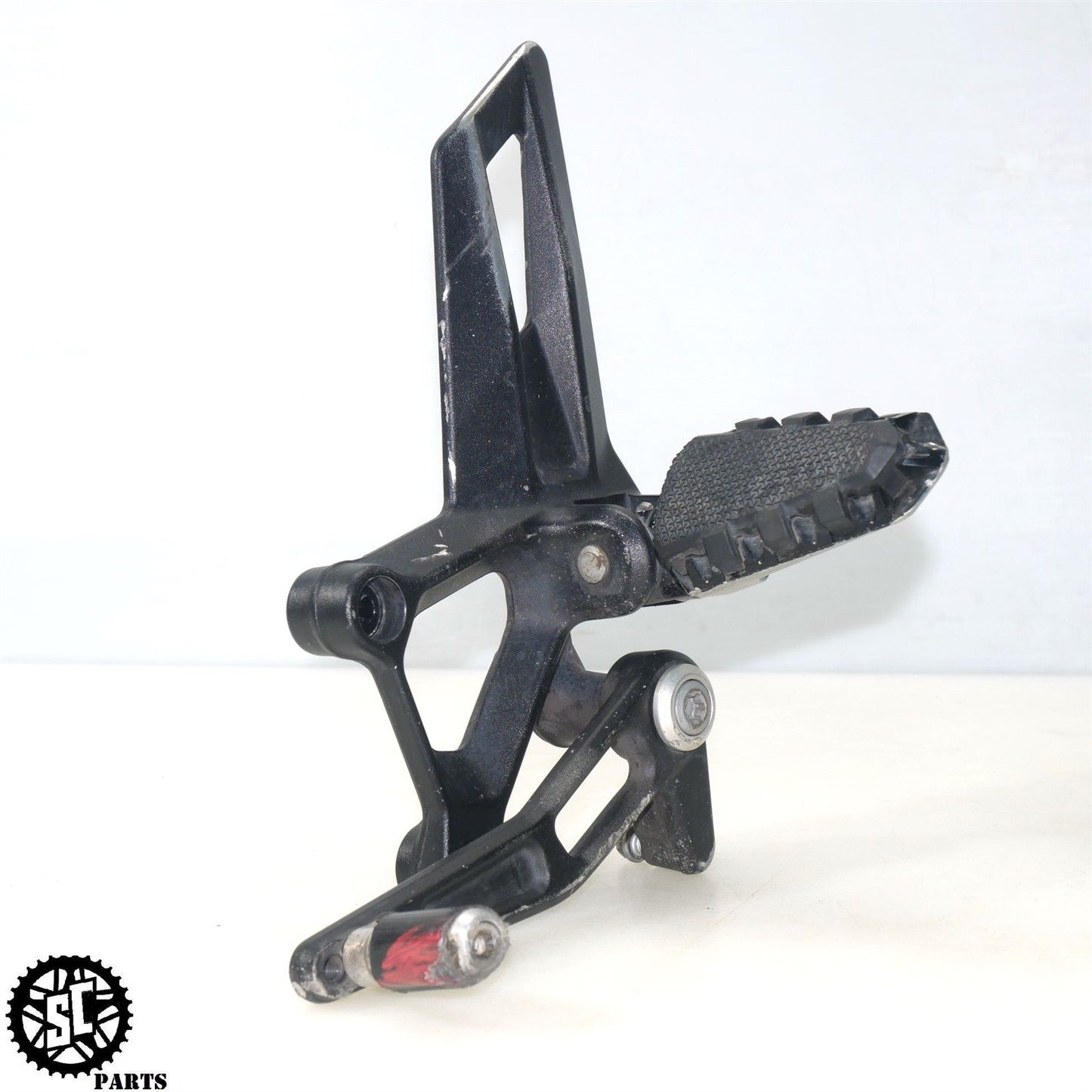 2017 KTM 1290 SUPER DUKE GT LEFT REARSET FRONT FOOT PEG SHIFTER PEDAL M05