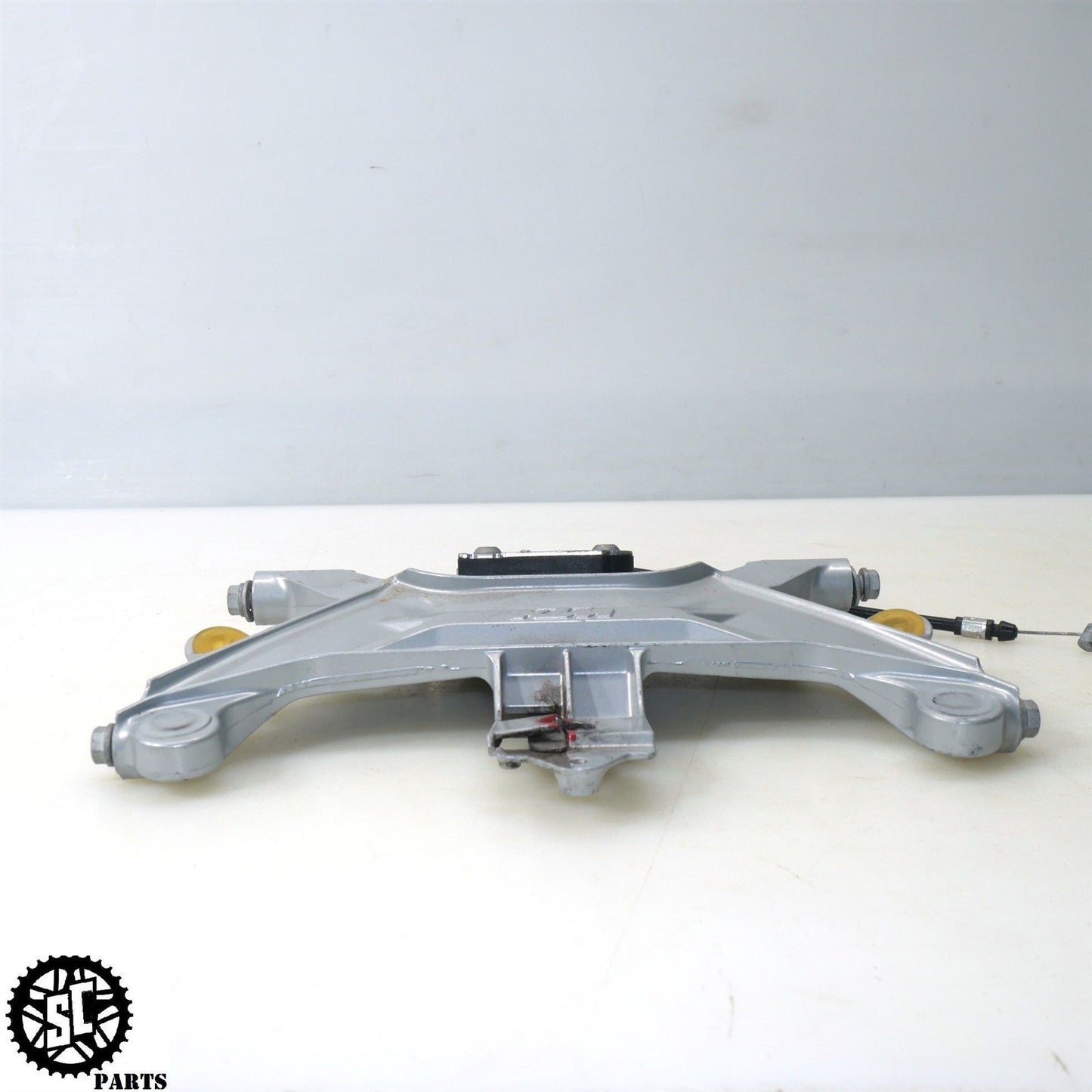 2017 KTM 1290 SUPER DUKE GT SEAT LATCH CABLE BRACKET M05