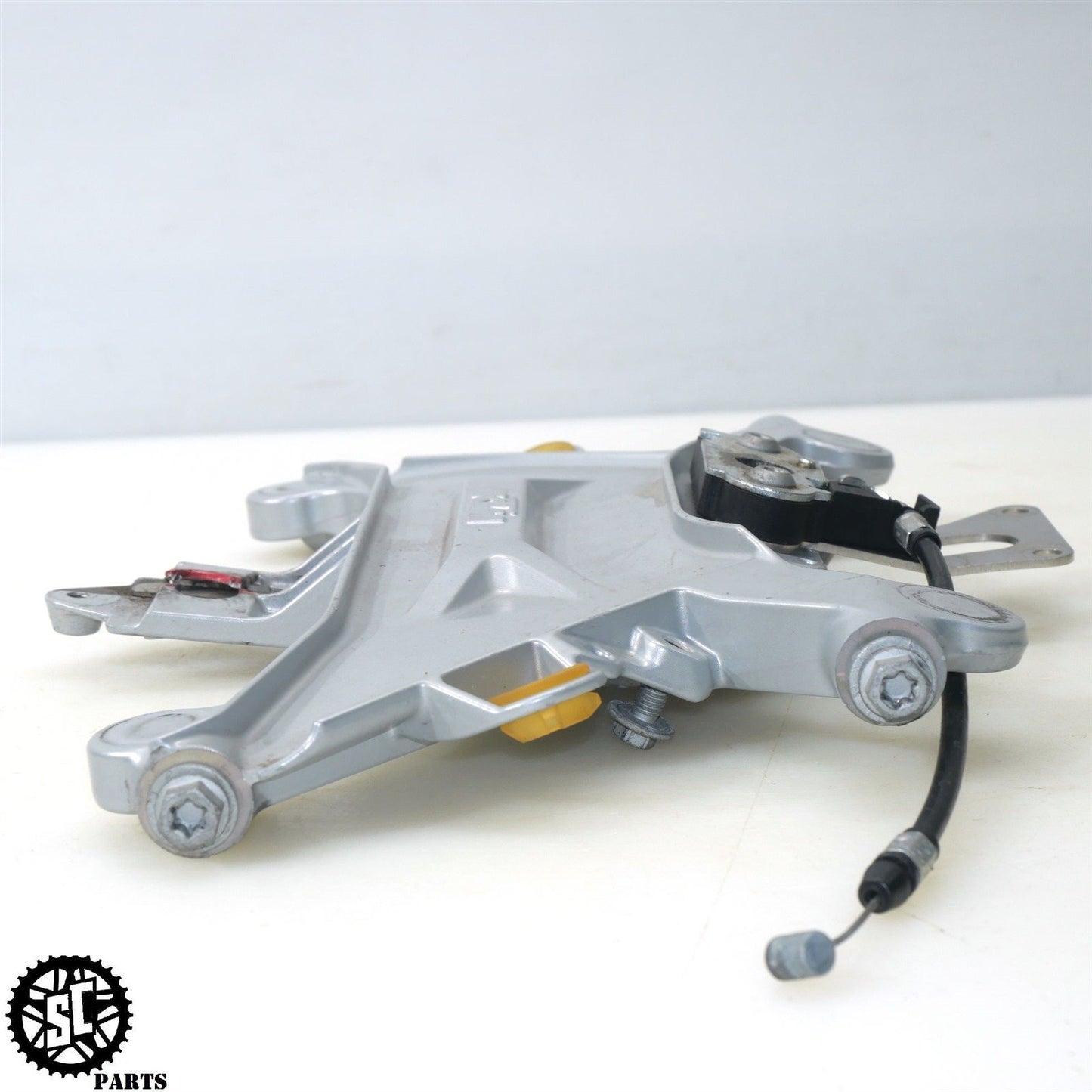 2017 KTM 1290 SUPER DUKE GT SEAT LATCH CABLE BRACKET M05