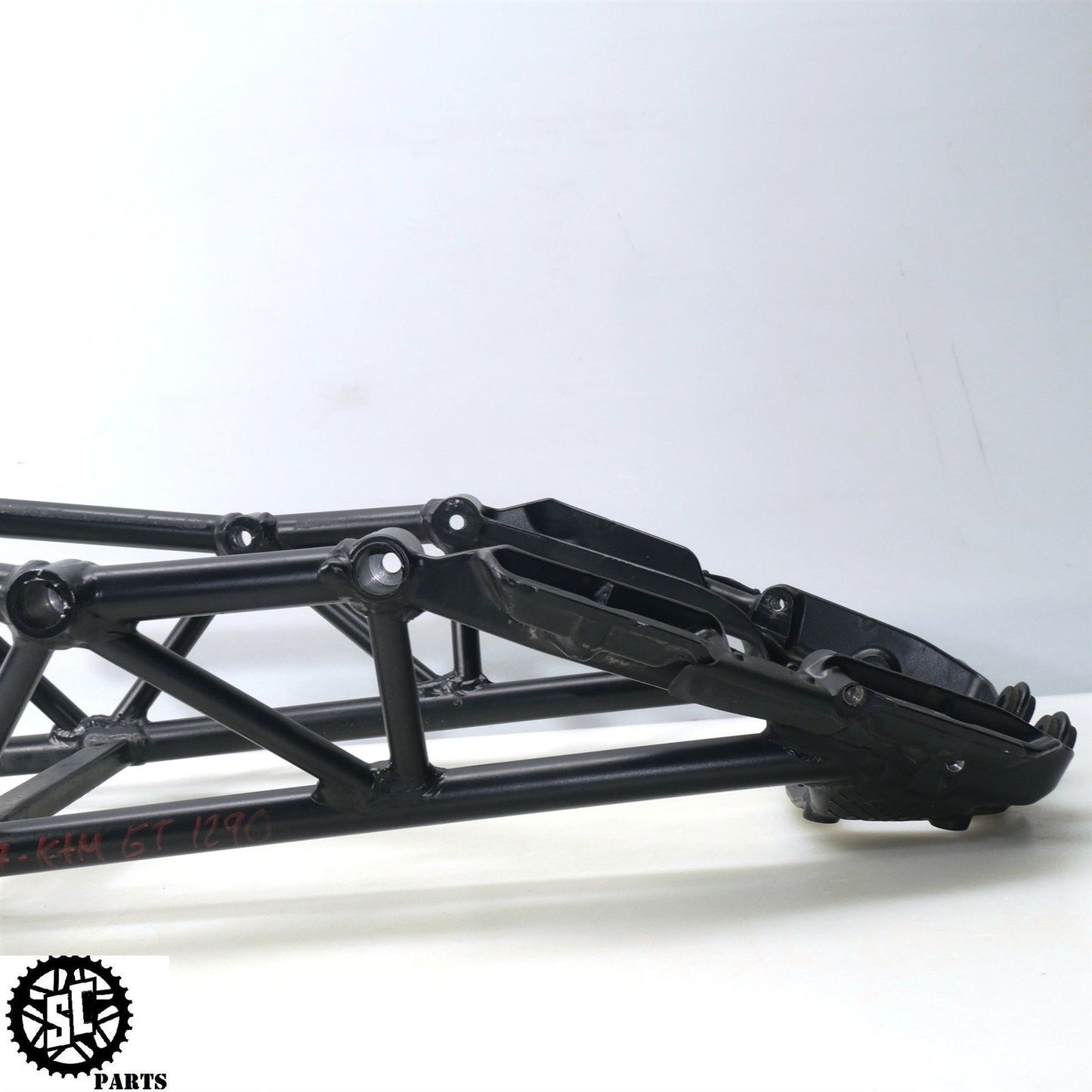 2017 KTM 1290 SUPER DUKE GT REAR SUBFRAME TAIL M05