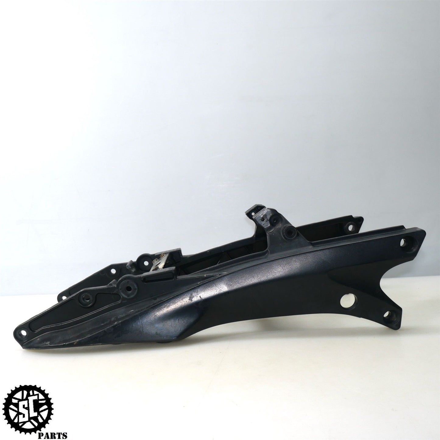 07 08 SUZUKI GSXR1000 REAR SUBFRAME BACK FRAME RAIL S59