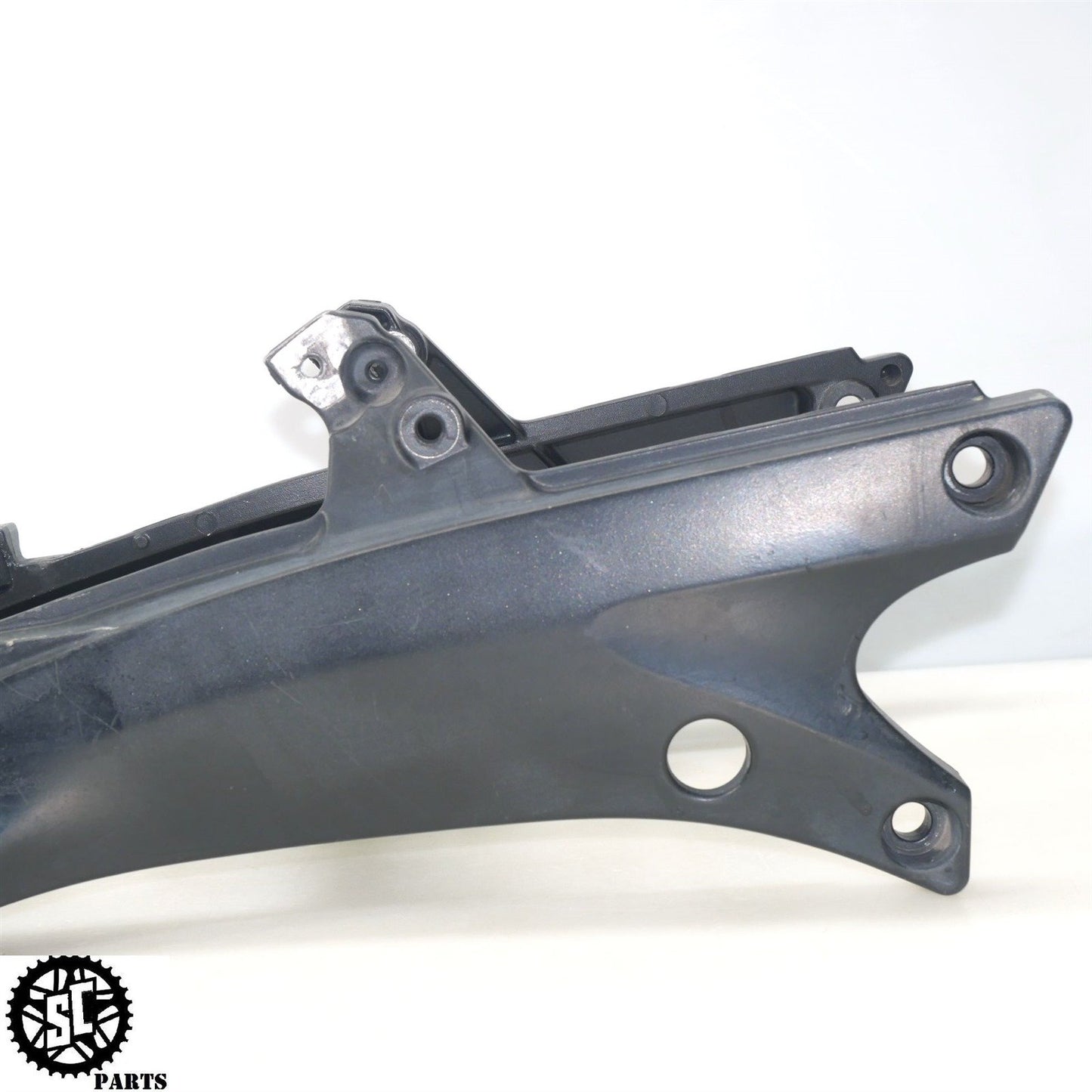 07 08 SUZUKI GSXR1000 REAR SUBFRAME BACK FRAME RAIL S59