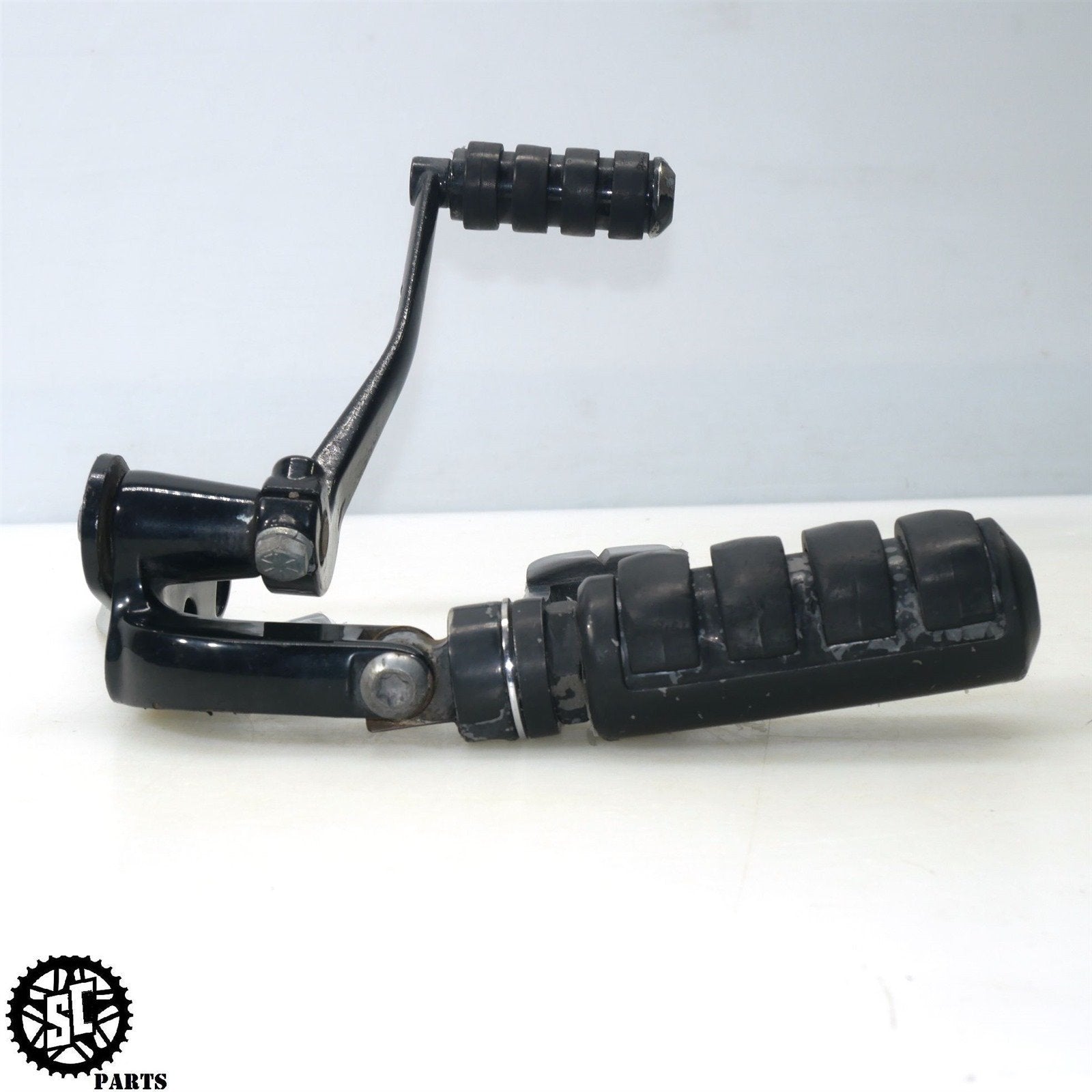 2014 HARLEY FXDB DYNA STREET BOB RIGHT FORWARD CONTROL BRAKE PEDAL HD3 ...