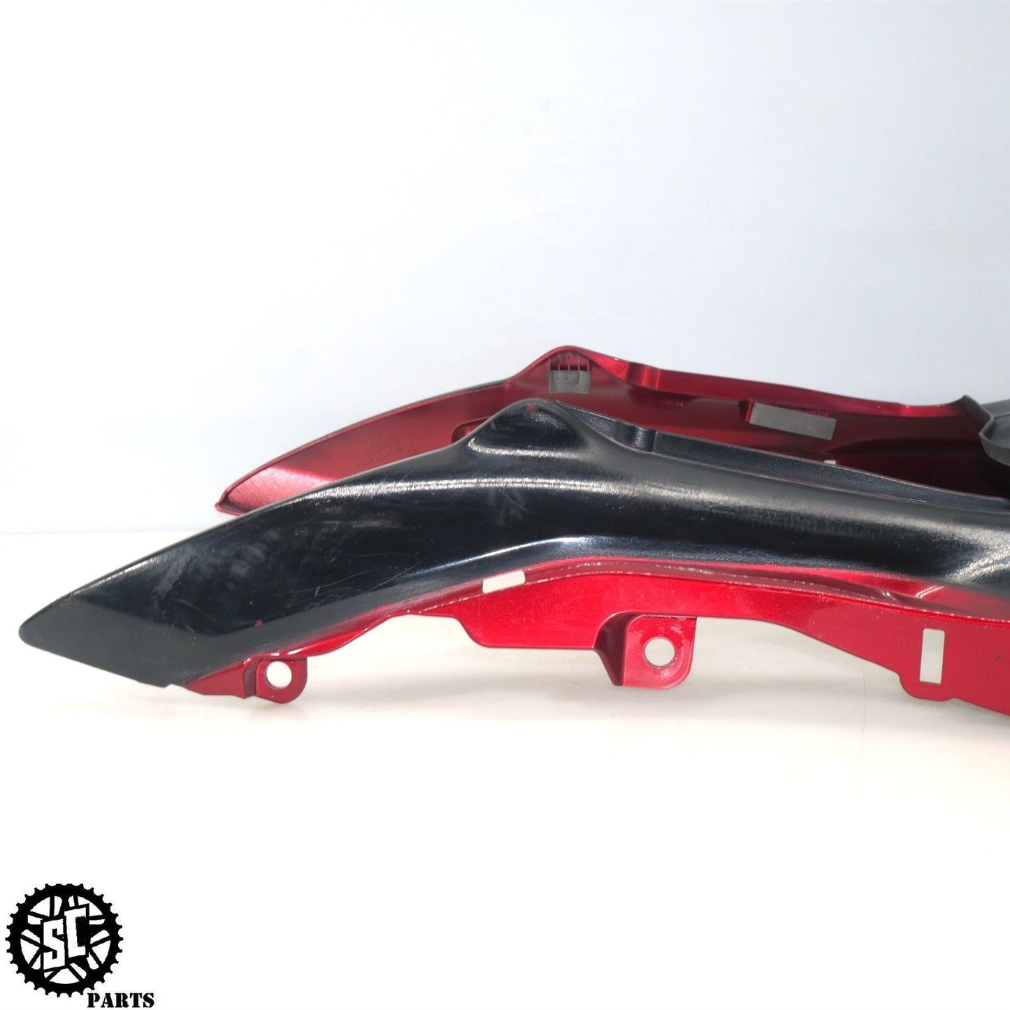 22 23 SUZUKI HAYABUSA REAR TAIL FAIRING FRAME COVER S75