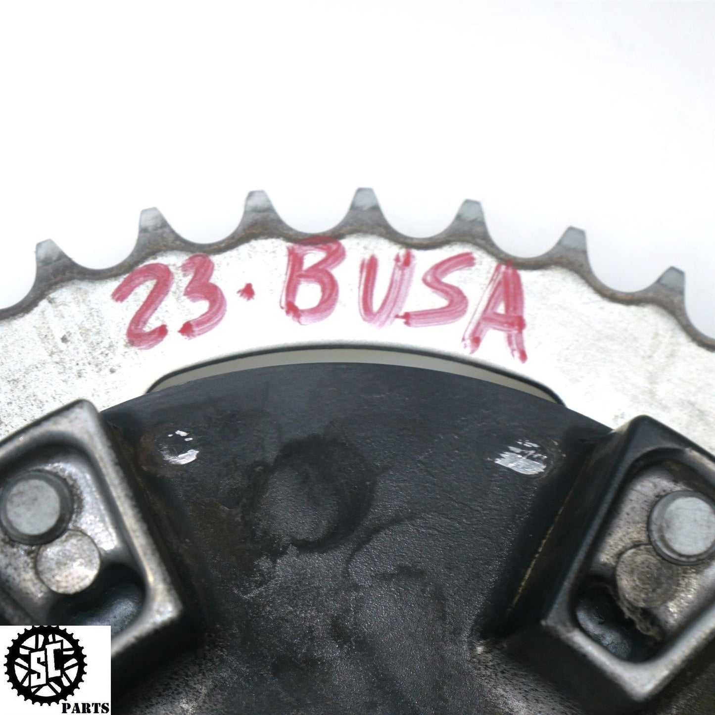 22 23 SUZUKI HAYABUSA REAR WHEEL HUB S75