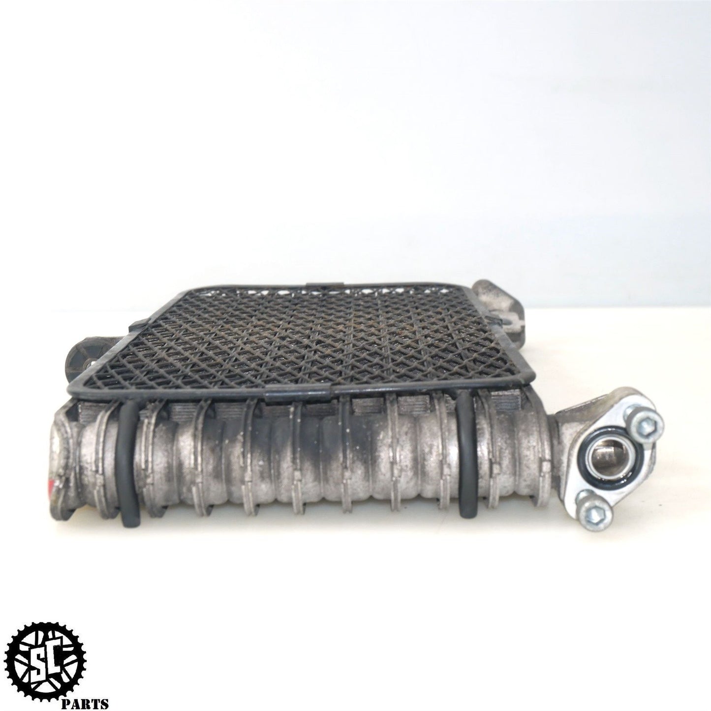 22 23 SUZUKI HAYABUSA ENGINE OIL COOLER S75