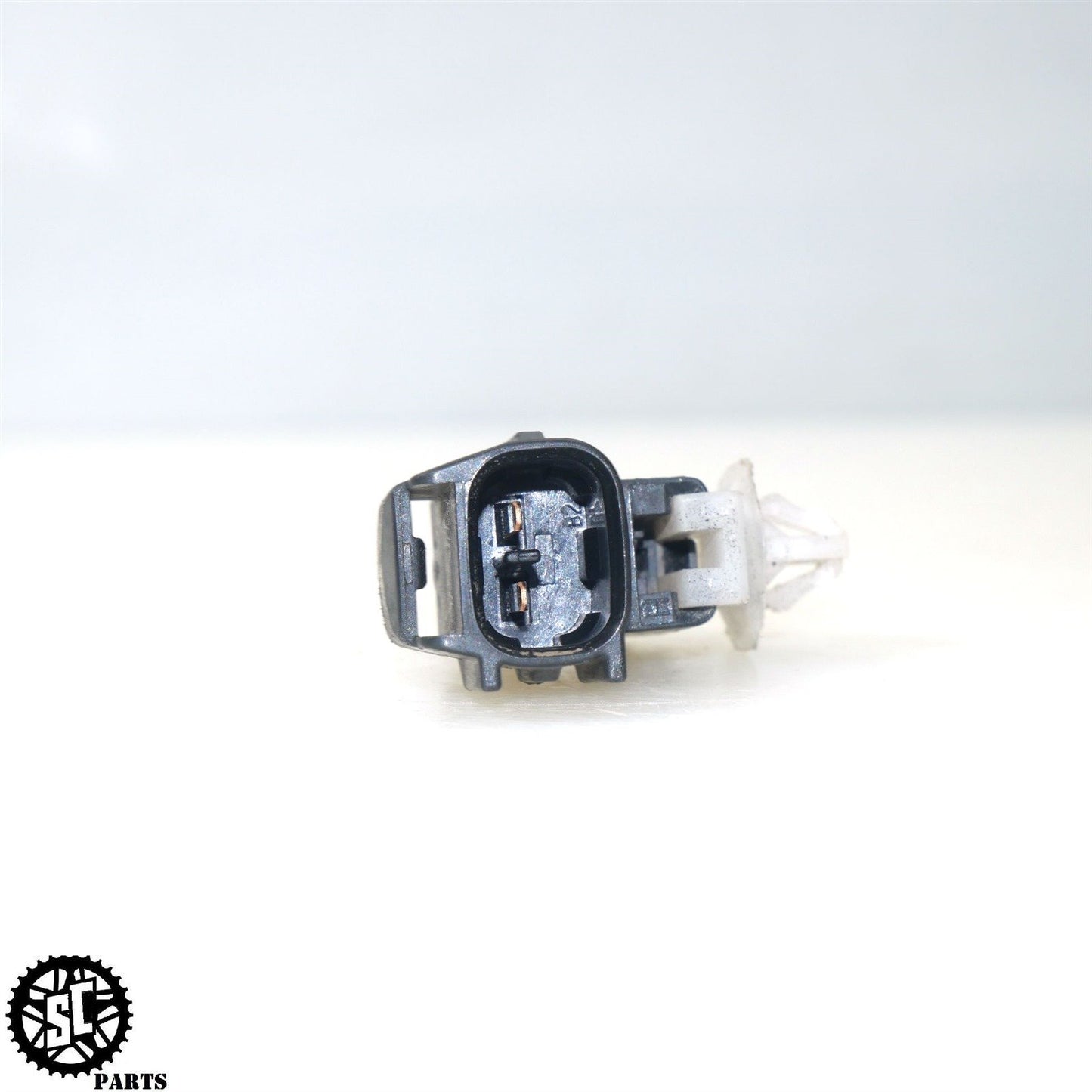 22 23 SUZUKI HAYABUSA AMBIENT AIR IAT SENSOR S75