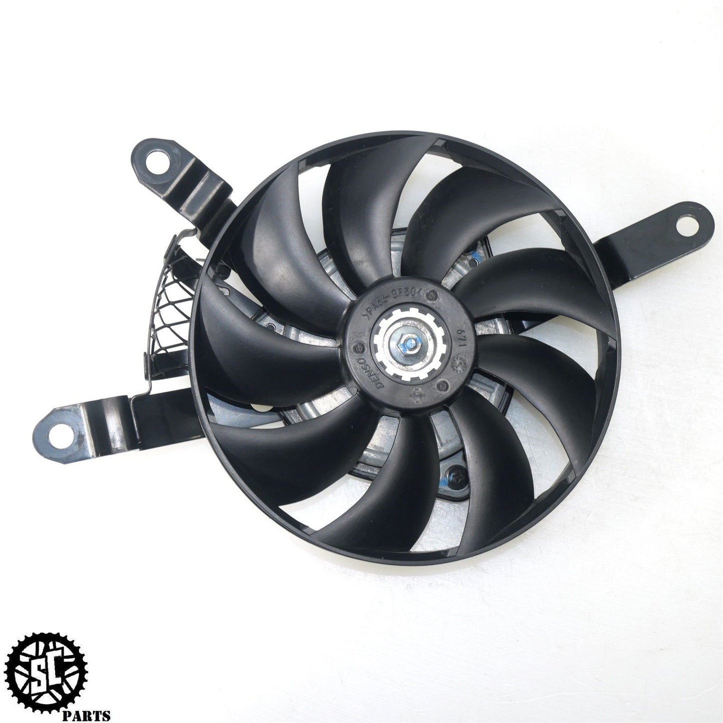 17-24 SUZUKI GSXR1000 RIGHT RADIATOR FAN S77