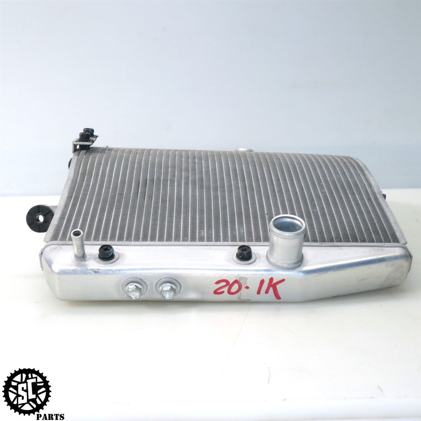 17-24 SUZUKI GSXR1000 RADIATOR S77