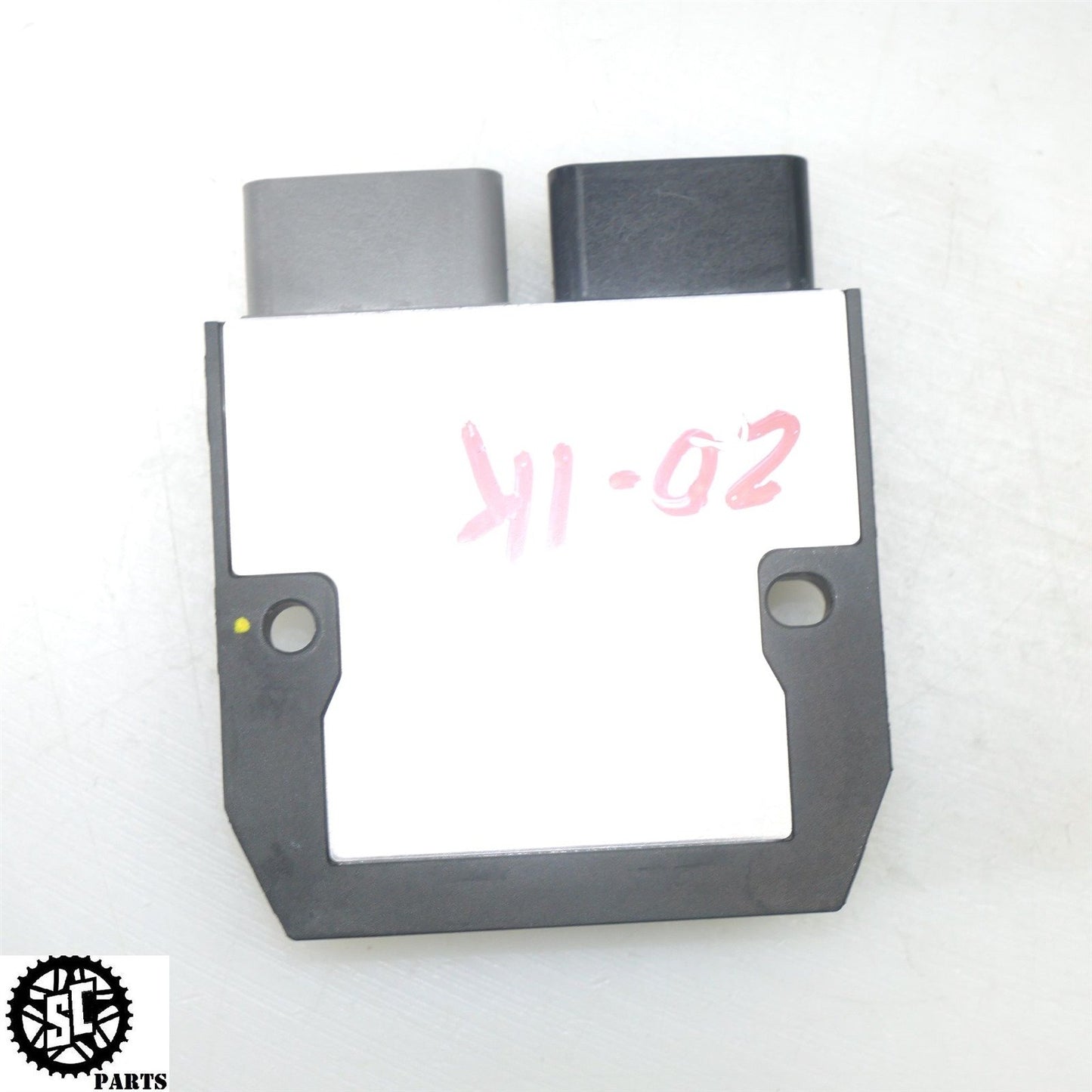 17-24 SUZUKI GSXR1000 VOLTAGE REGULATOR 32800-26J02 S77