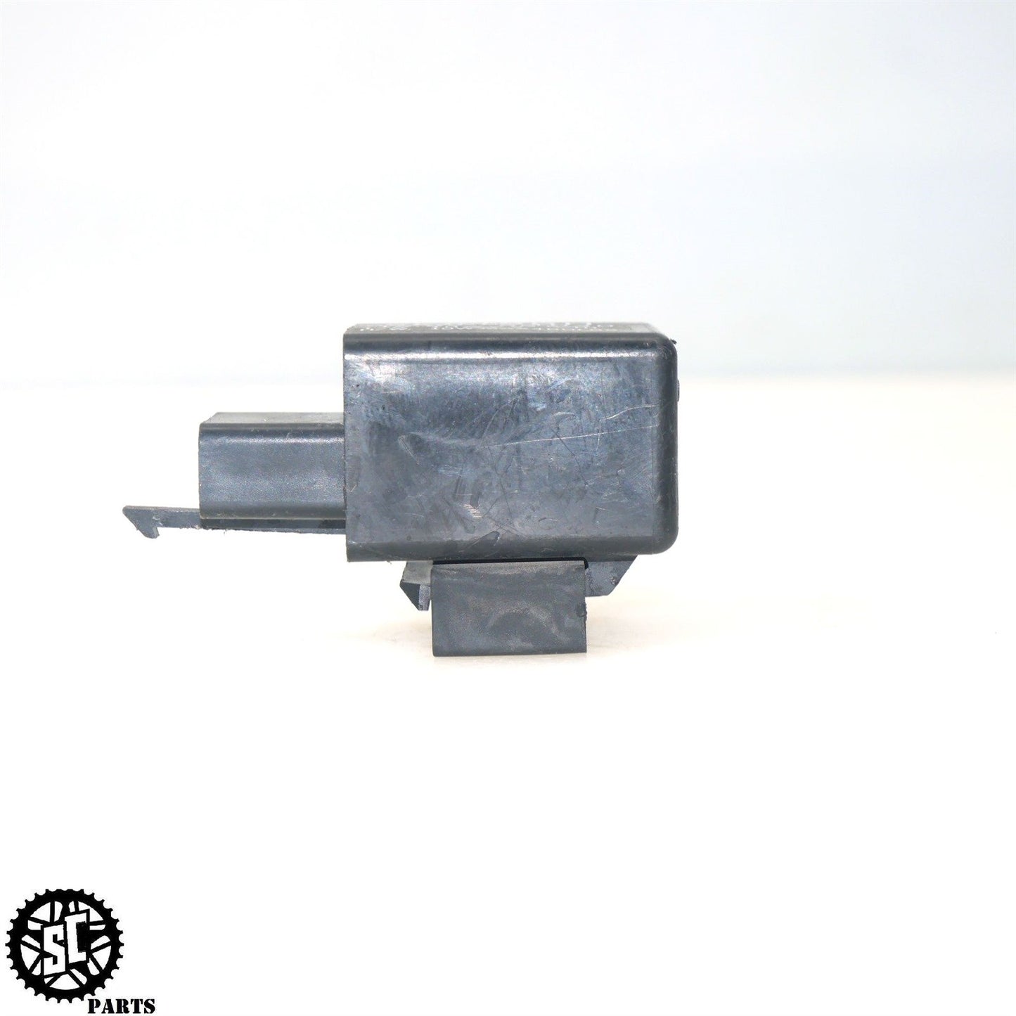 20-22 TRIUMPH STREET TRIPLE R 765 FLASHER RELAY T28