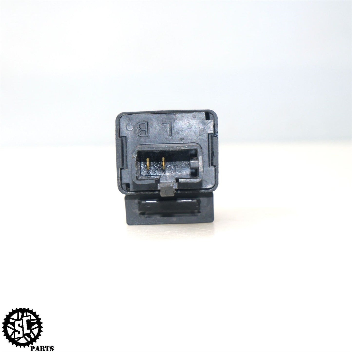 20-22 TRIUMPH STREET TRIPLE R 765 FLASHER RELAY T28