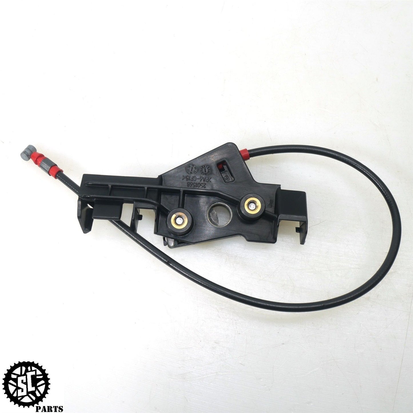 20-22 TRIUMPH STREET TRIPLE R 765 SEAT LATCH CABLE T28