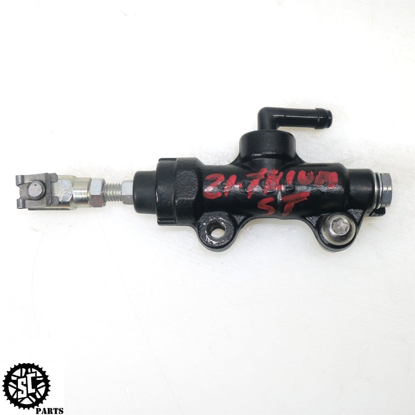 20-22 TRIUMPH STREET TRIPLE R 765 REAR BRAKE MASTER CYLINDER T28