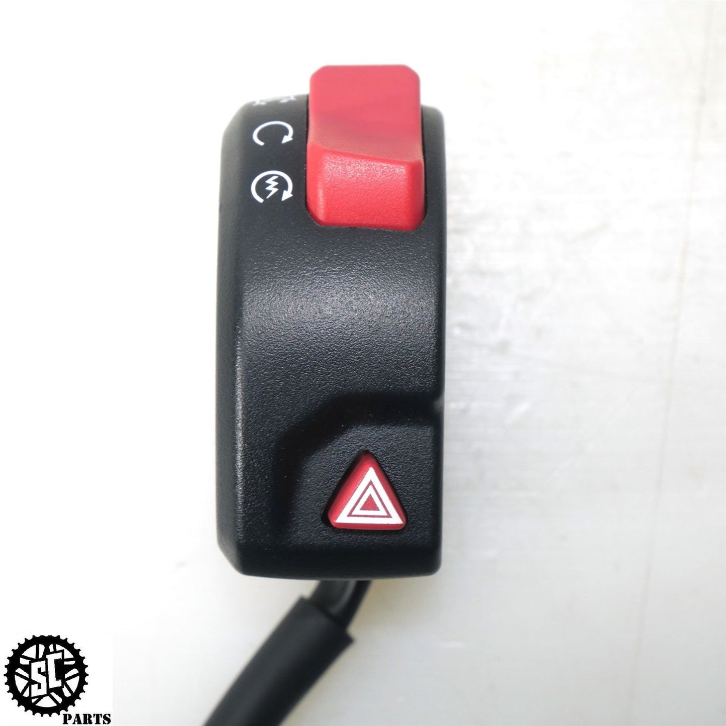 20-22 TRIUMPH STREET TRIPLE R 765 RIGHT CONTROL KILL SWITCH T28