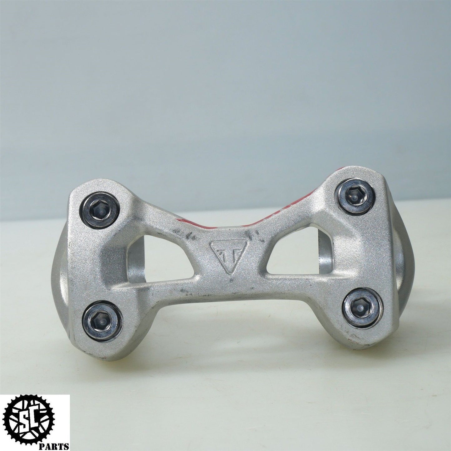 20-22 TRIUMPH STREET TRIPLE R 765 HANDLEBAR RISER T28