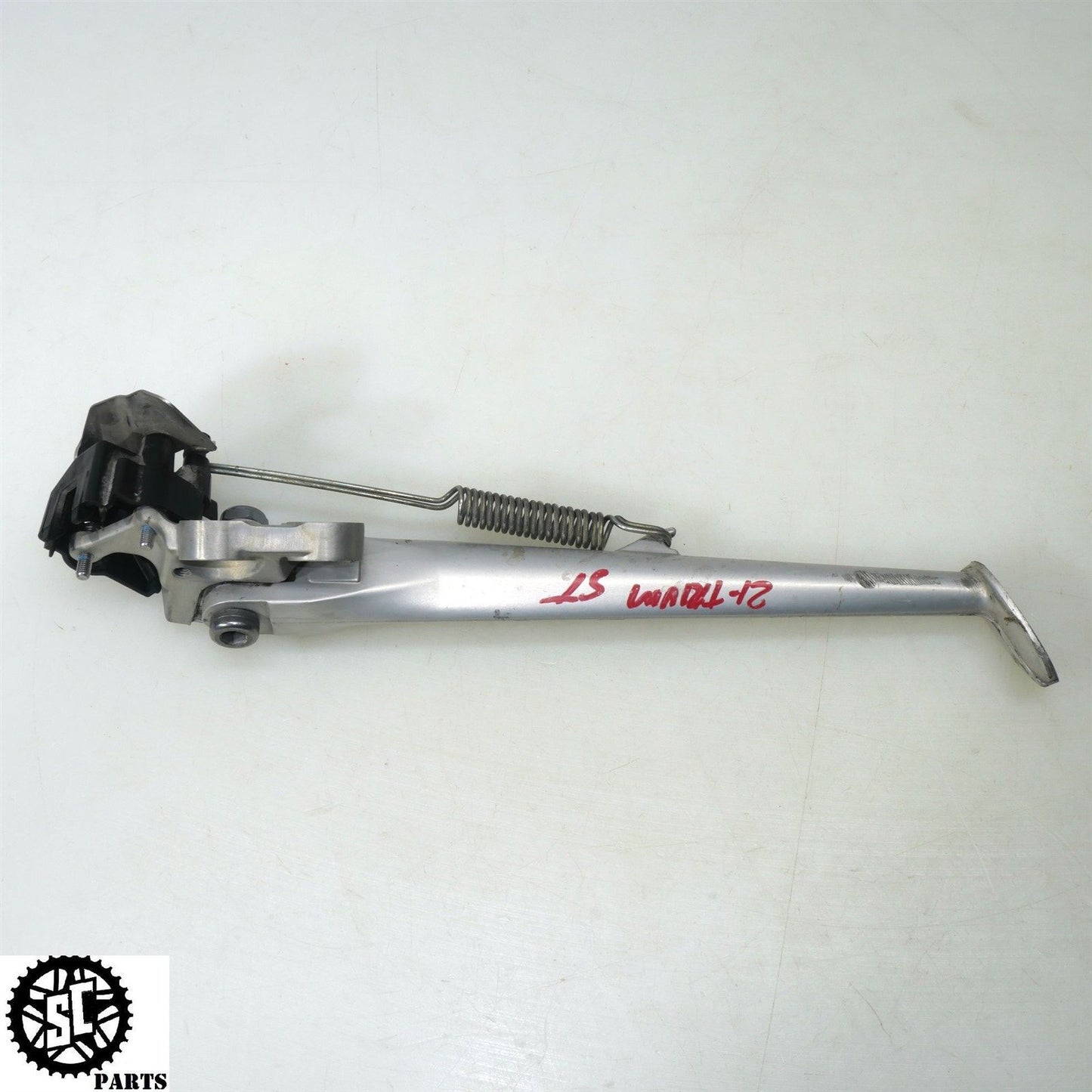 20-22 TRIUMPH STREET TRIPLE R 765 KICKSTAND T28