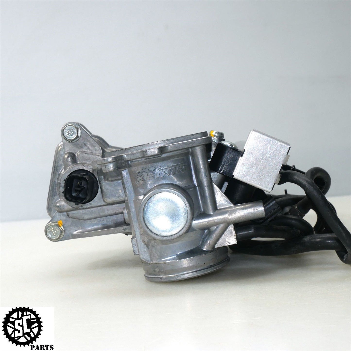 20-22 TRIUMPH STREET TRIPLE R 765 THROTTLE BODIES T28