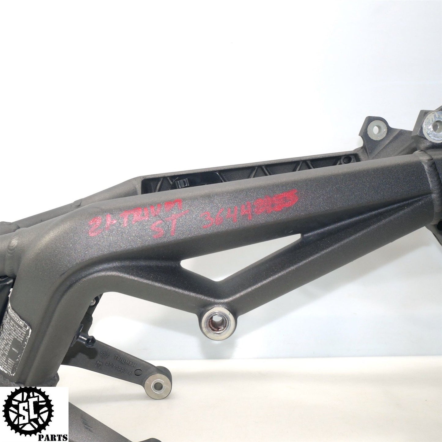 20-22 TRIUMPH STREET TRIPLE R 765 FRAME CHASSIS *S* T28