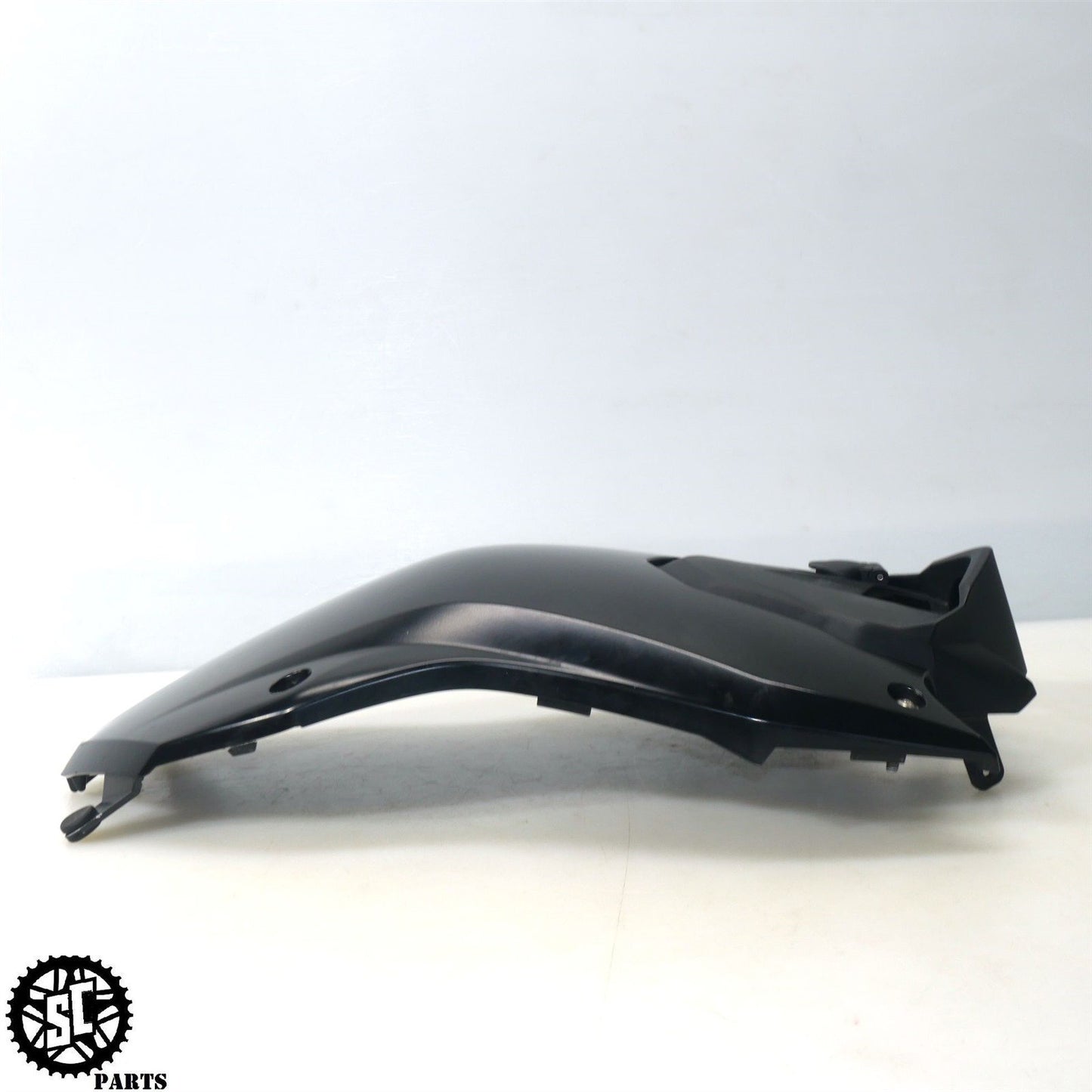 13-18 BMW F700 GS AIR BOX TANK FAIRING B34
