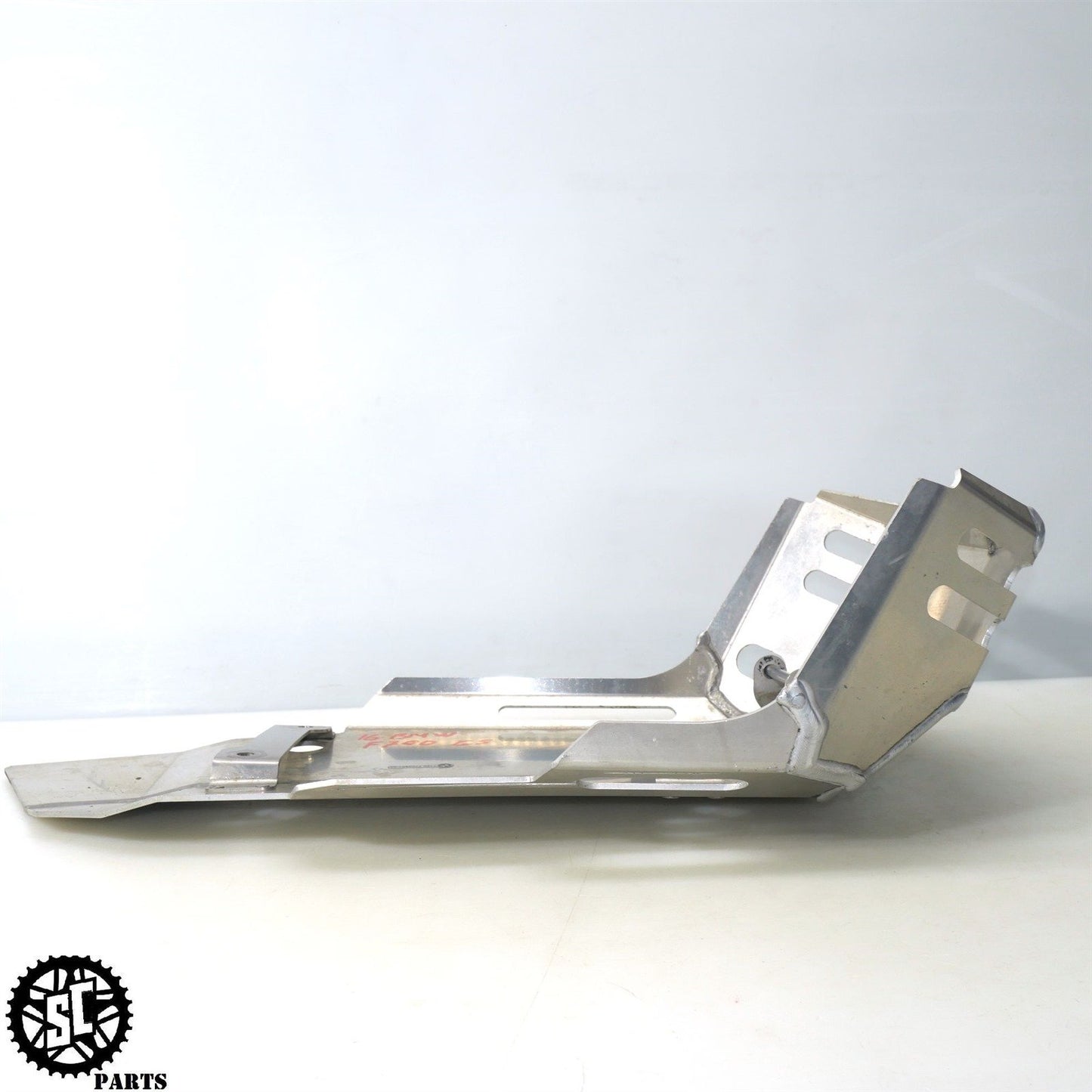 13-18 BMW F700 GS ALUMINUM SKID PLATE 71607702951 B34