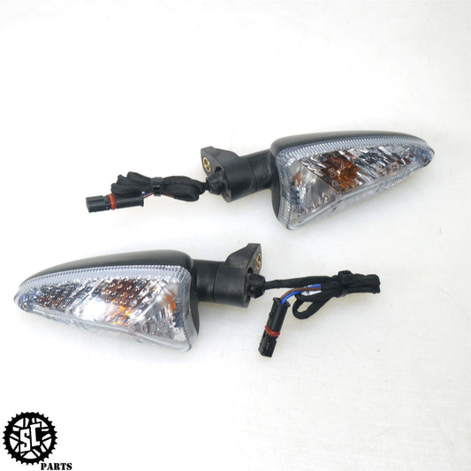 13-18 BMW F700 GS REAR TURN SIGNAL LEFT RIGHT B34