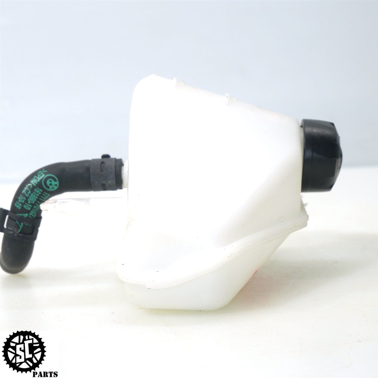 13-18 BMW F700 GS COOLANT OVERFLOW TANK RESERVOIR B34