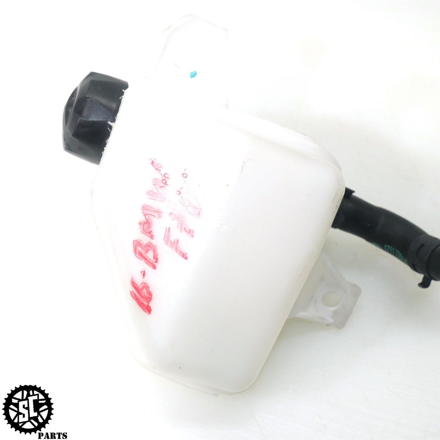 13-18 BMW F700 GS COOLANT OVERFLOW TANK RESERVOIR B34