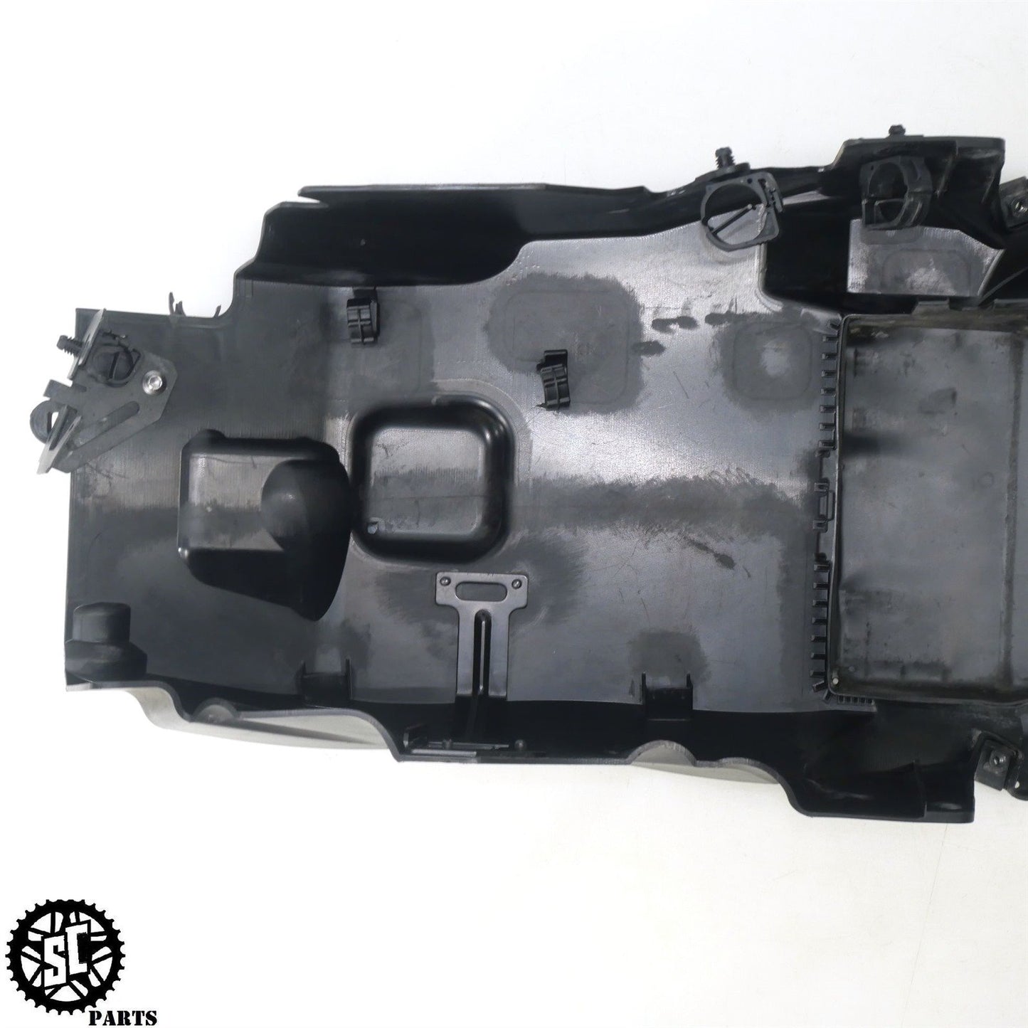 19-22 KAWASAKI NINJA H2 SX SE BATTERY TRAY K53