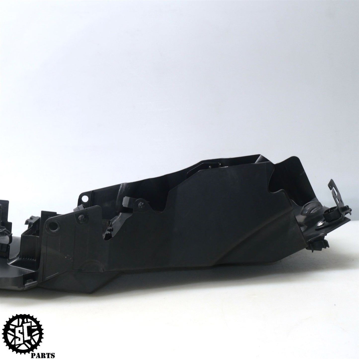 19-22 KAWASAKI NINJA H2 SX SE BATTERY TRAY K53