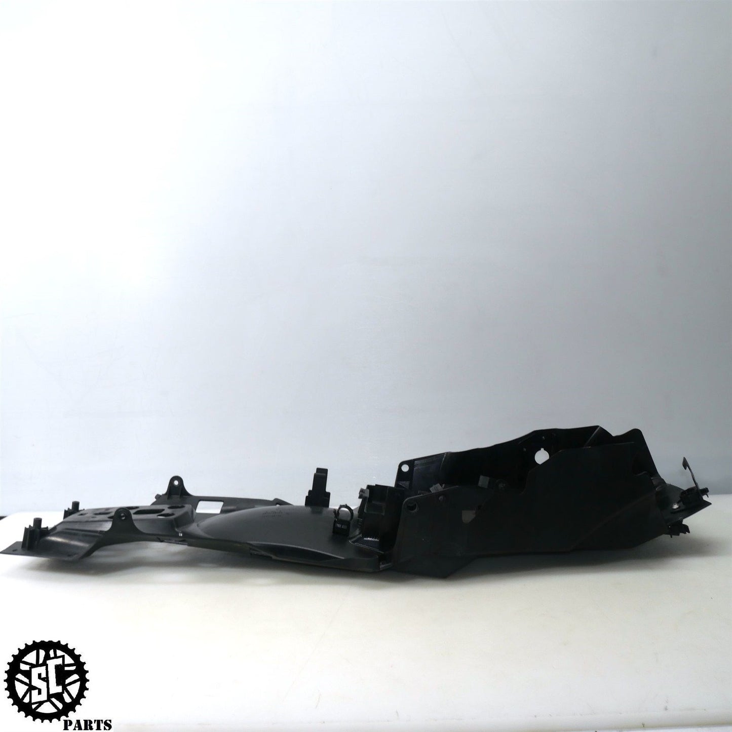 19-22 KAWASAKI NINJA H2 SX SE BATTERY TRAY K53