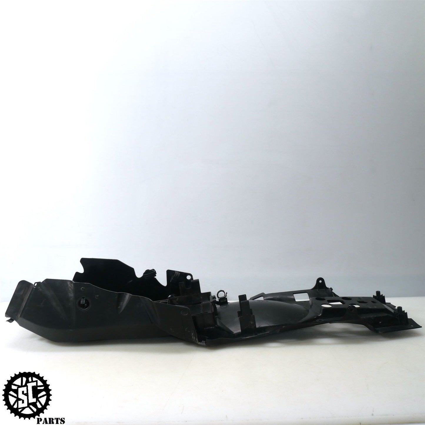 19-22 KAWASAKI NINJA H2 SX SE BATTERY TRAY K53