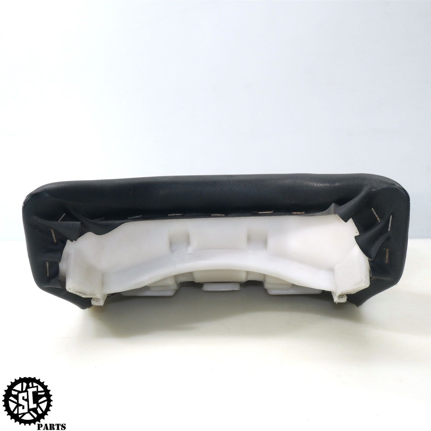 09-14 YAMAHA YZF R1 FRONT SEAT Y08