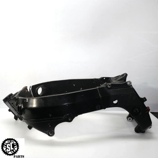 2004-2005 SUZUKI GSXR 600 750 MAIN FRAME CHASSIS *S* S57