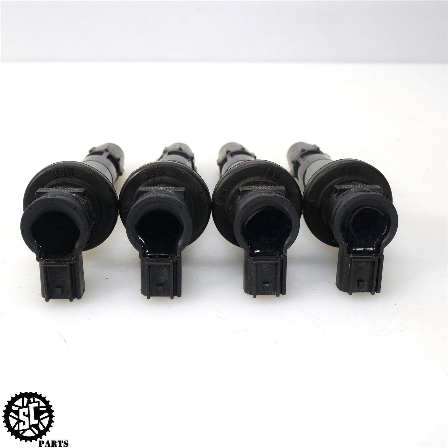 2011-2021 SUZUKI GSXR 750 IGNITION COILS SPARK PLUG CAPS 33410-38H00 S36