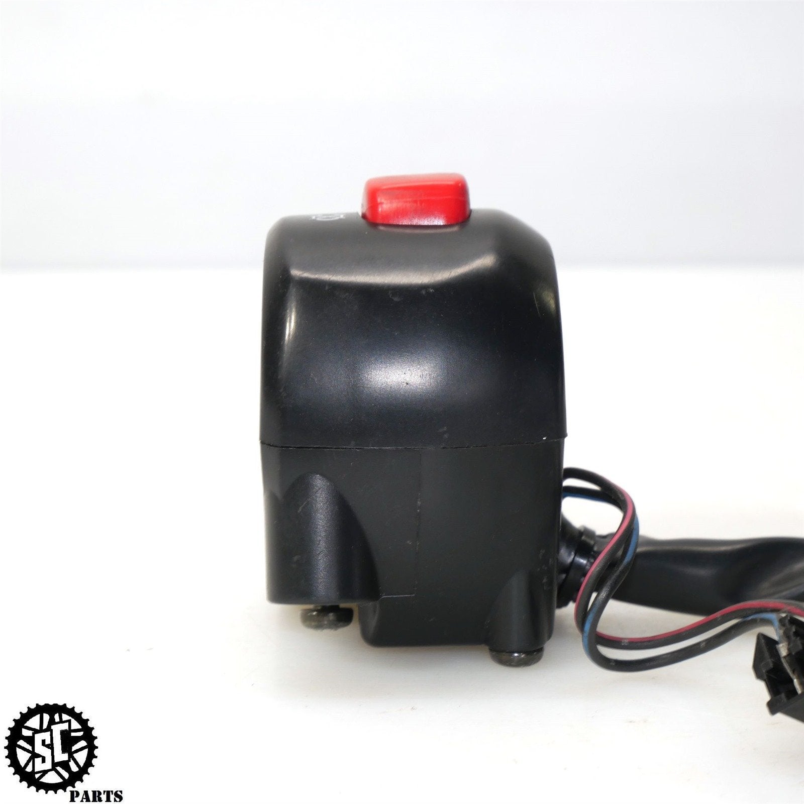 thumbnail image 2 of Right Side Handlebar Control Switch For Suzuki GS500 & SV650 – Start/Kill/Stop – 37200-27E31 2 of 5
